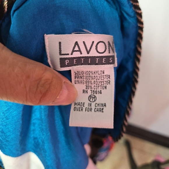 Vintage 1980's Lavion Petite oriental flare windsuit - Picture 10 of 10